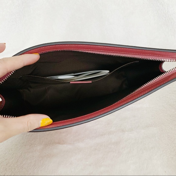 NWT Authentic Gucci Bloom Supreme GG Cosmetic Bag - Picture 7 of 14